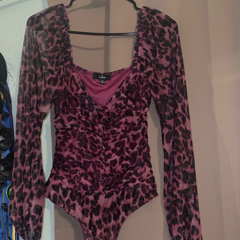 Lulu's Pink Leopard Print Bodysuit
